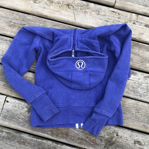 Lululemon Scuba Hoodie - Picture 7 of 8